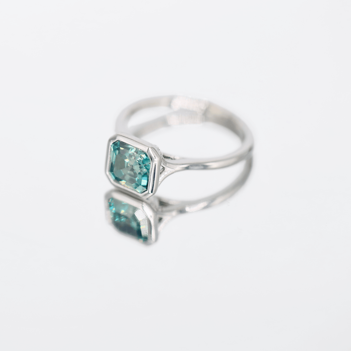 Navi | Bezel-Set Asscher Cut Moissanite Ring - Lu and Lo Jewellery