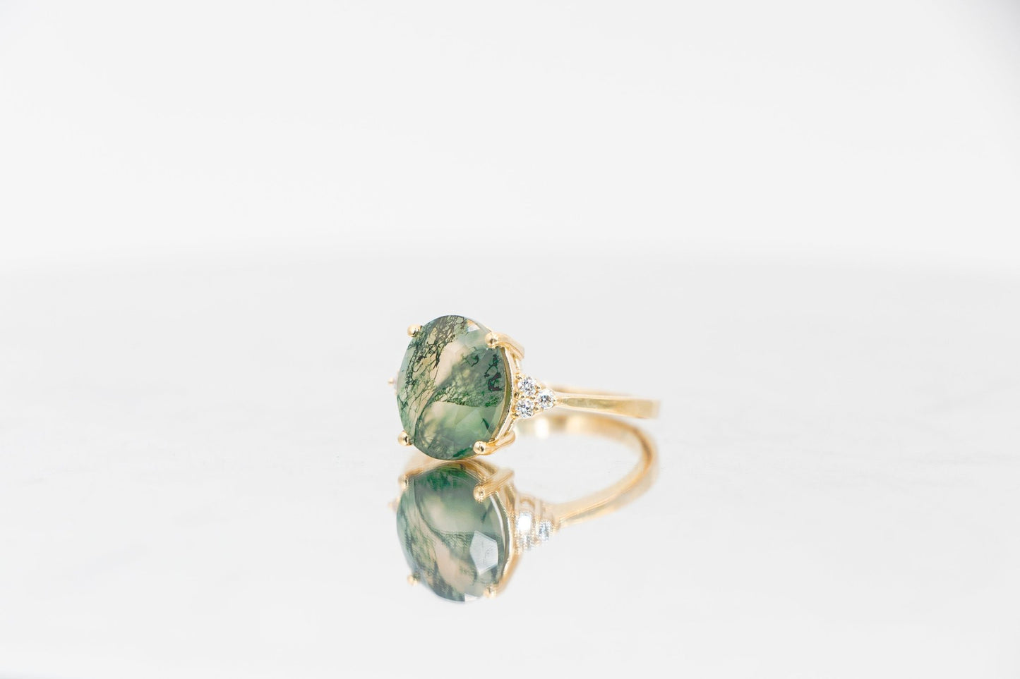 Whisper Willow Green Moss Agate Gemstone Gold Ring