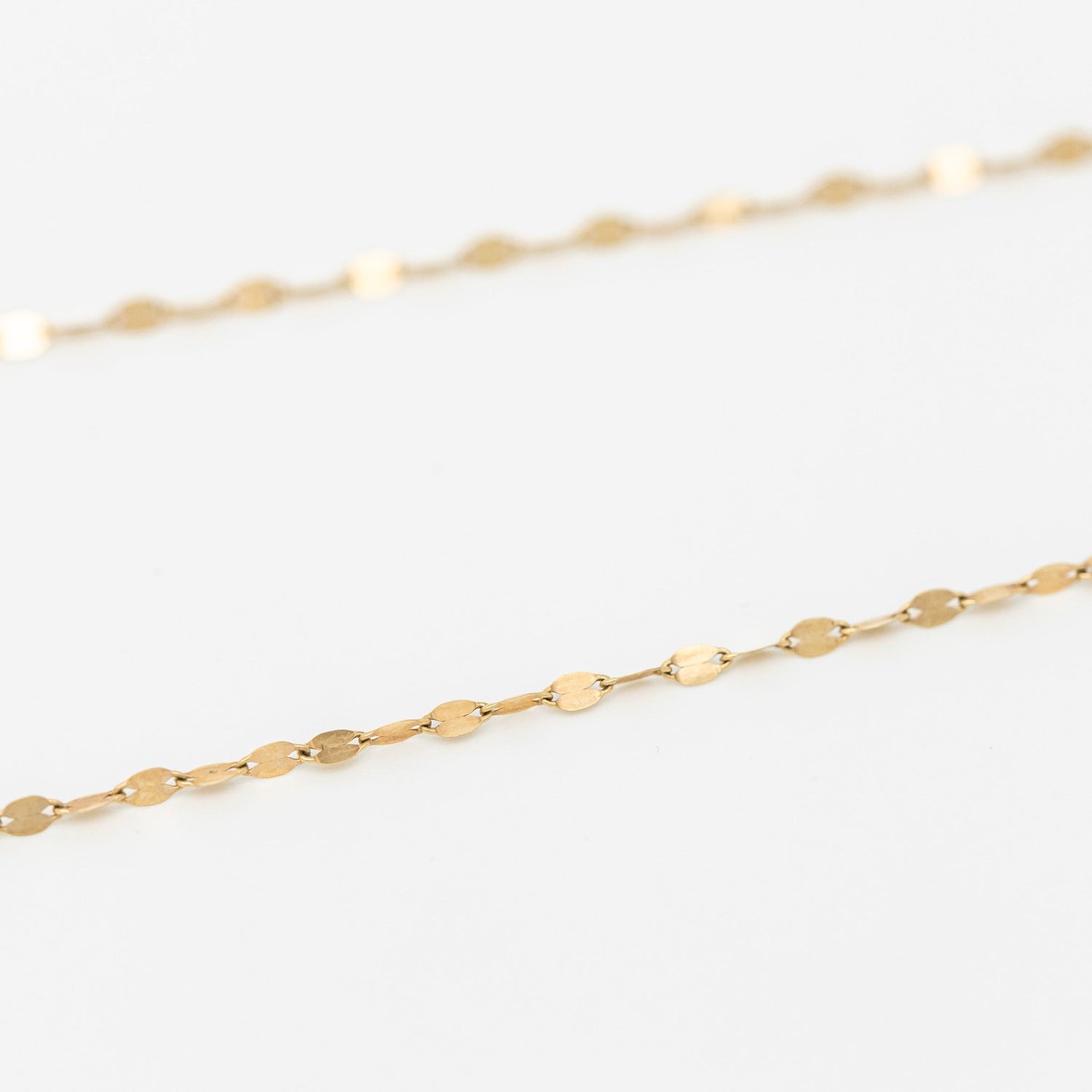 Disco Choker Sparkling Necklace - Close View