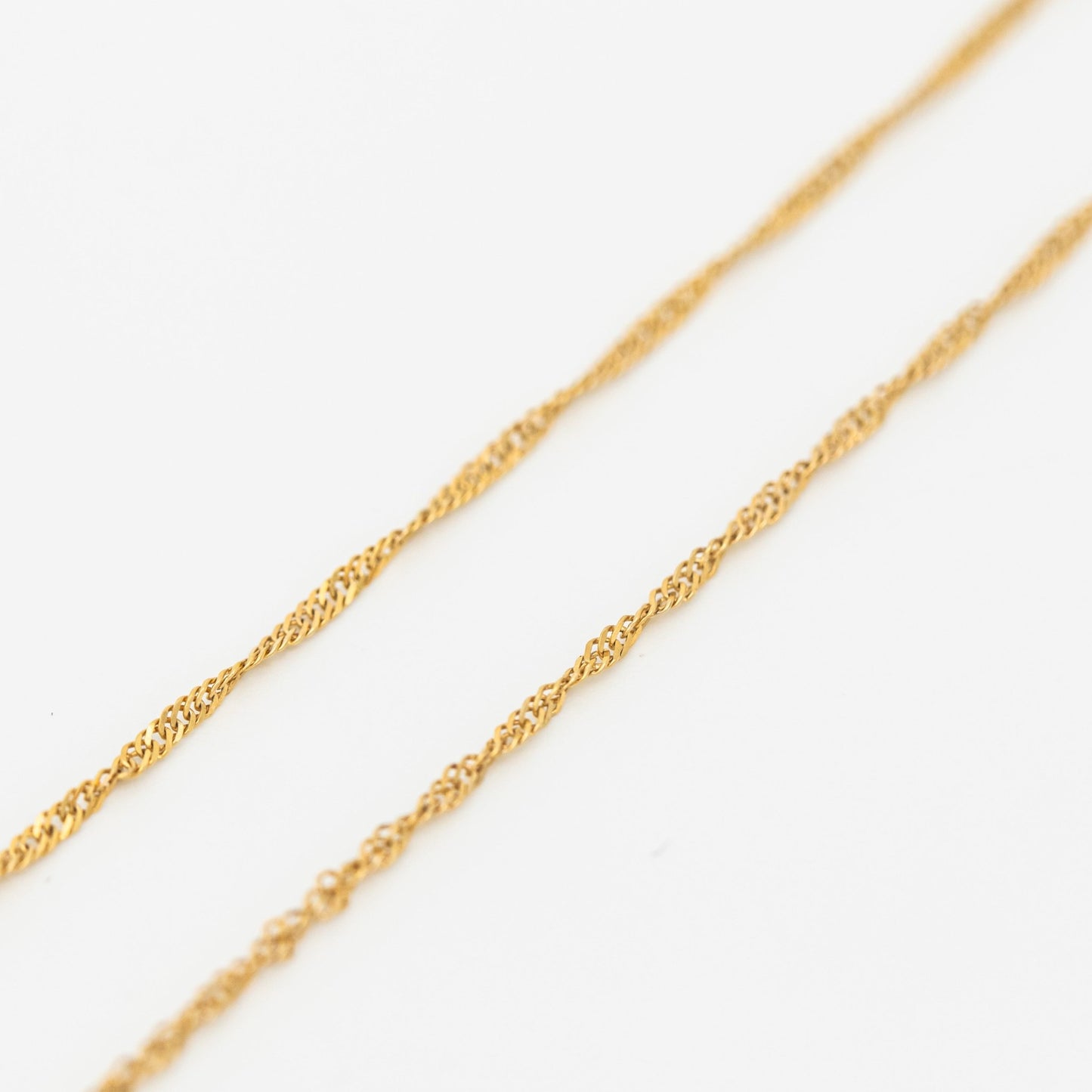 Singapore Chain Necklace - Close View