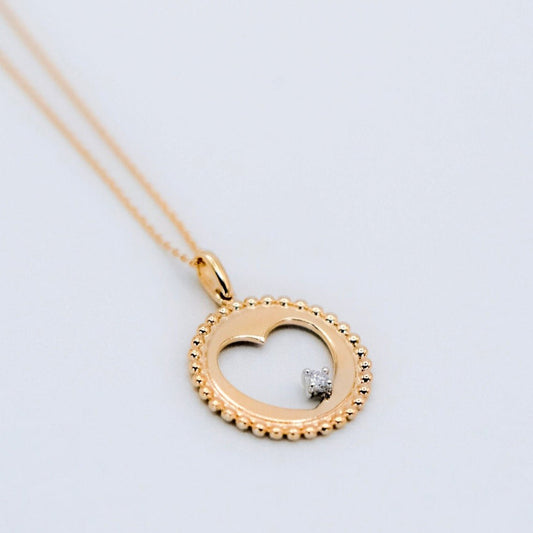 Circle Heart Pendant Necklace - Close View