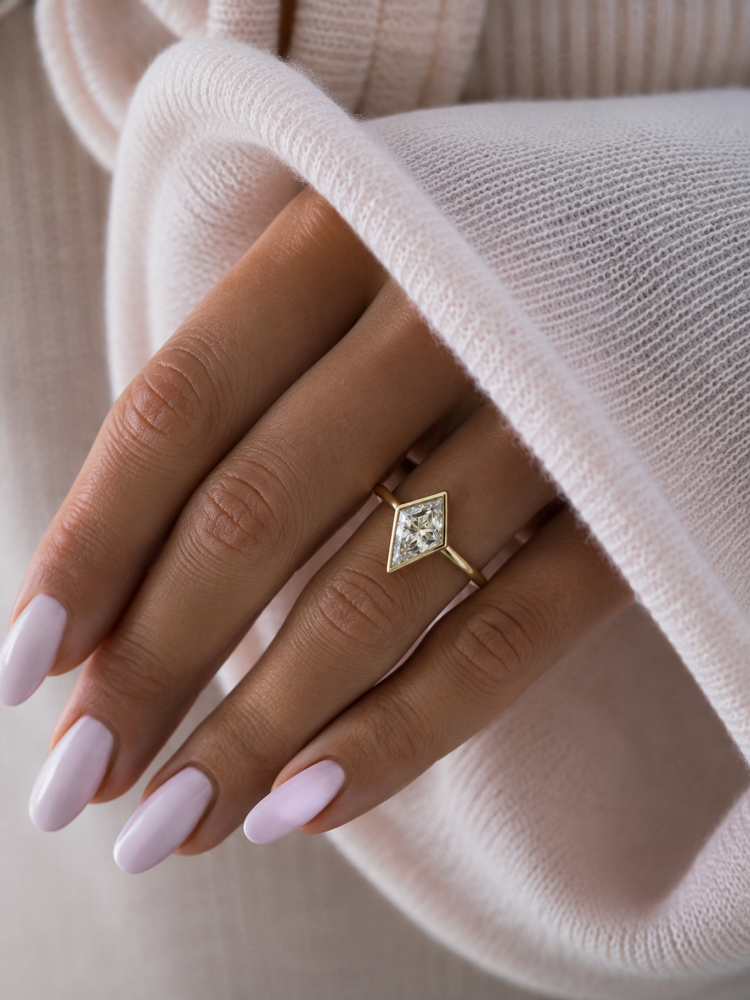 Solène Ring — Kite Diamond
