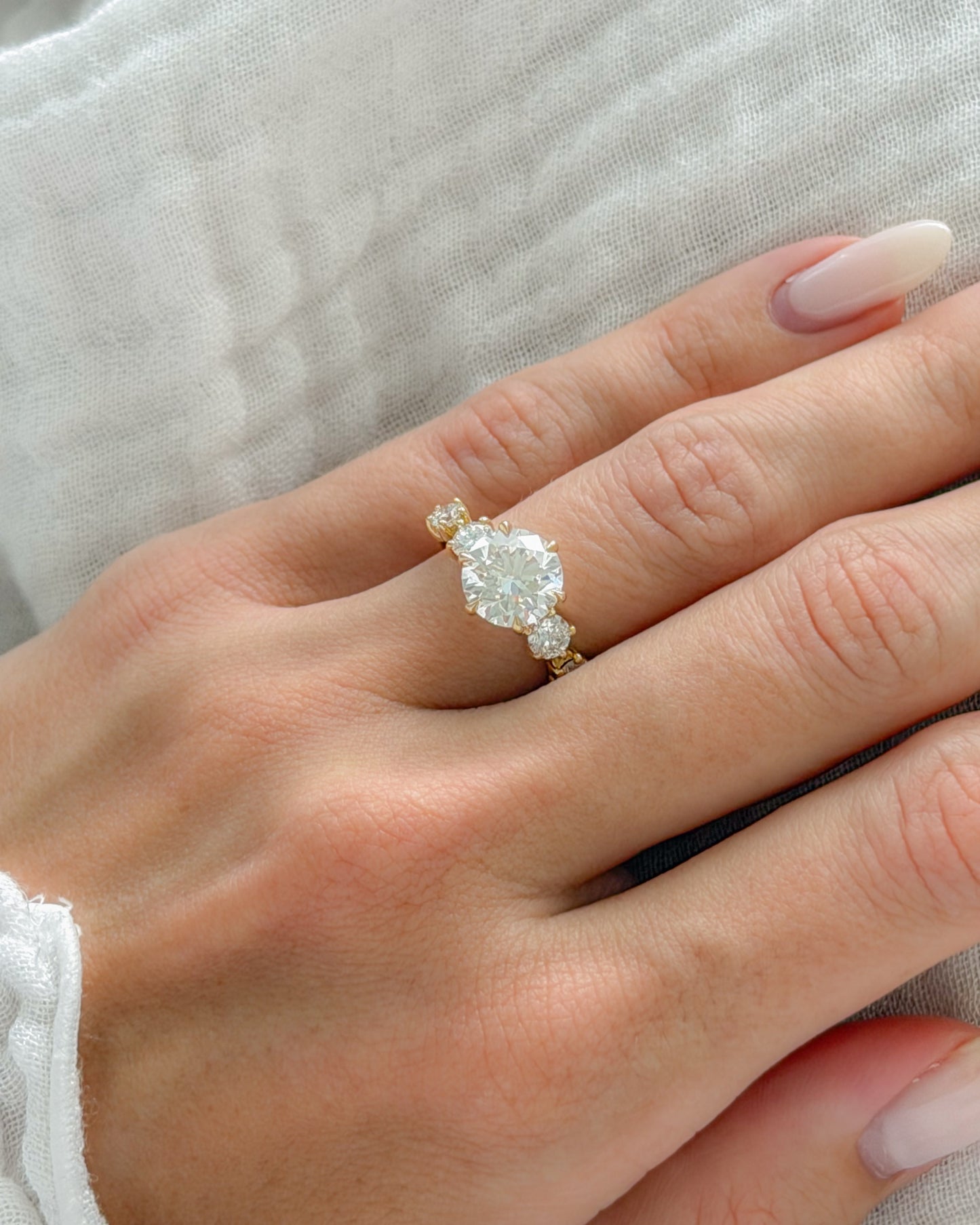 Odette Ring — Round Cut