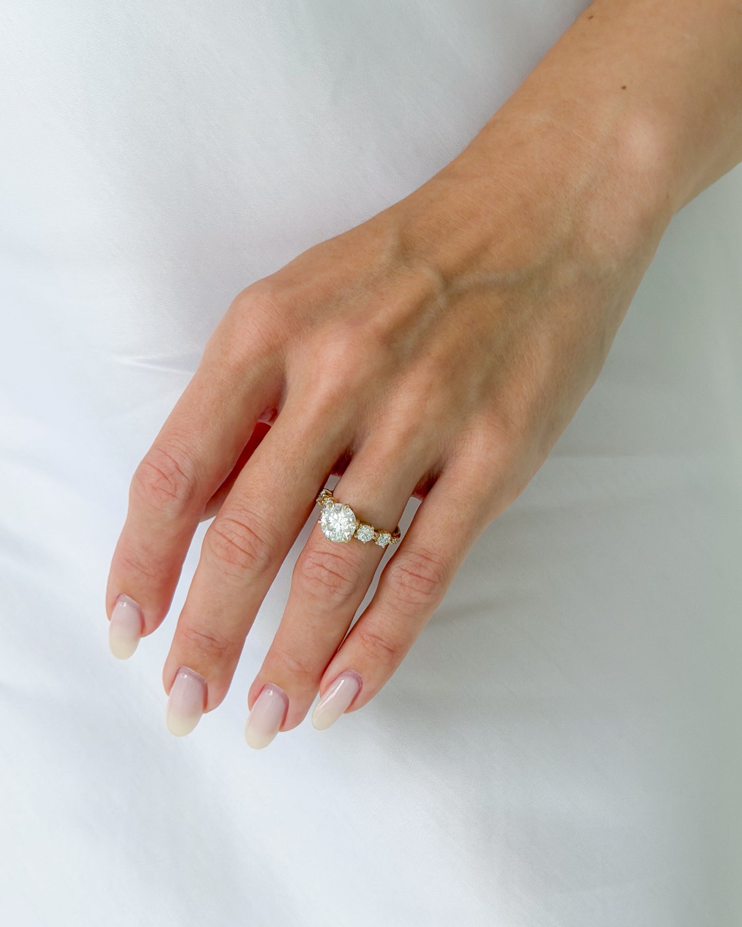 Odette Ring — Round Cut