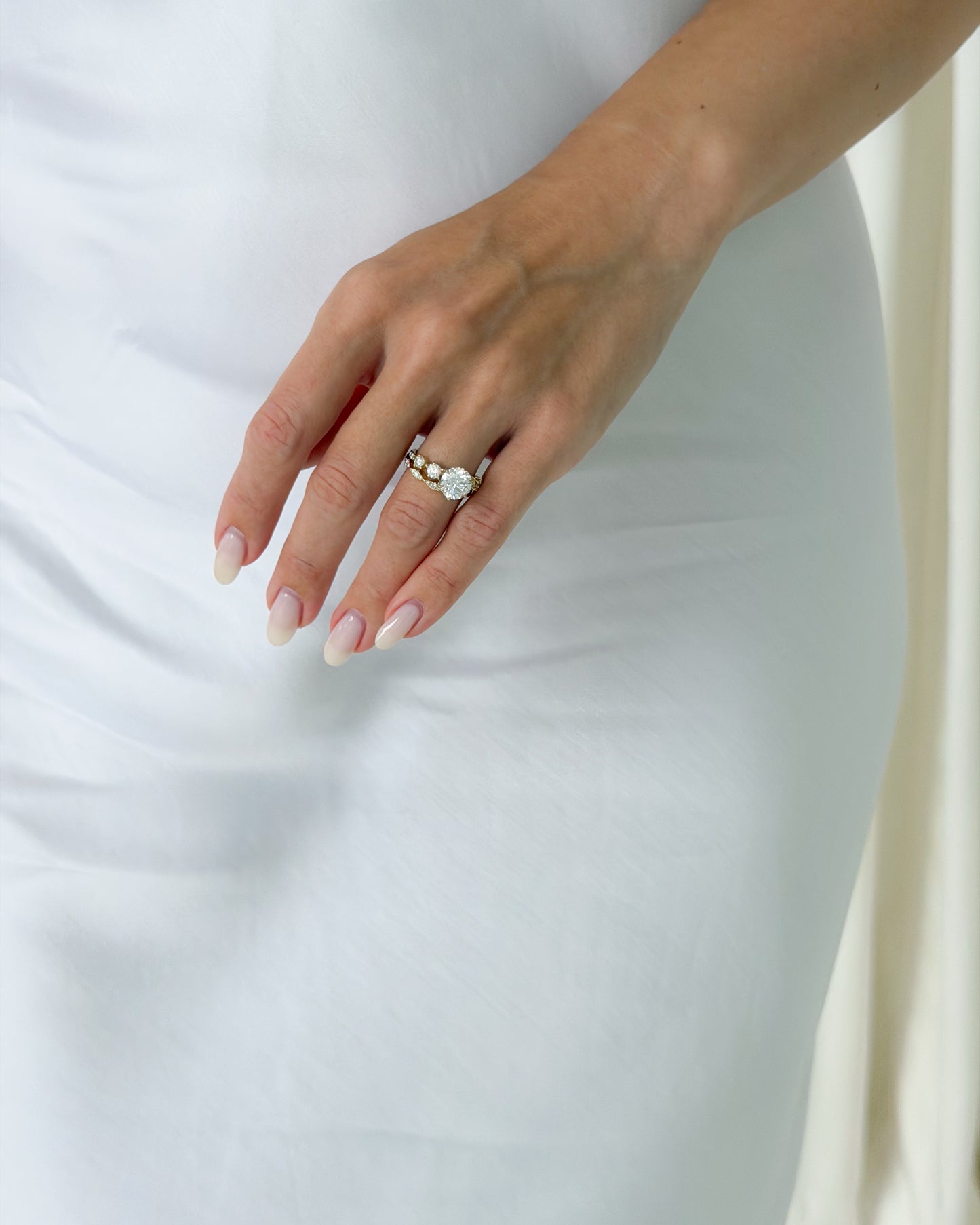 Odette Ring — Round Cut