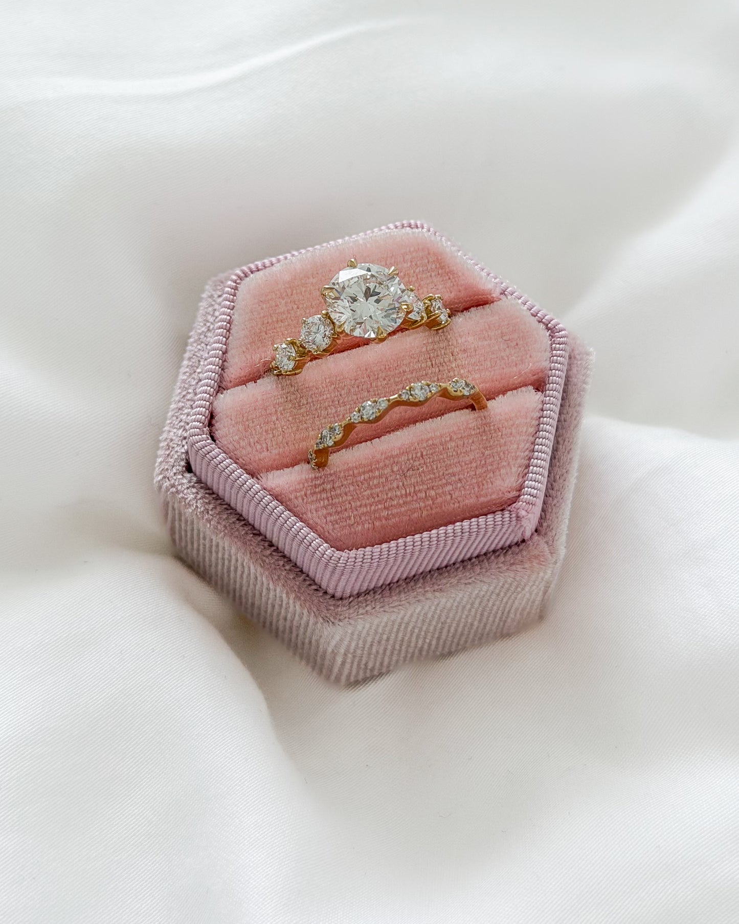 Odette Ring — Round Cut