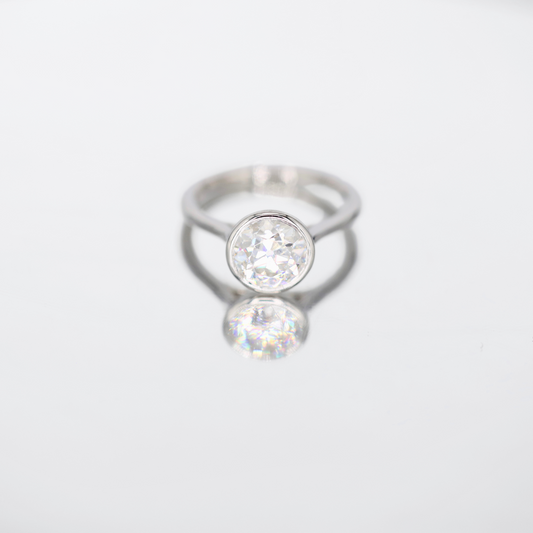 Vesper | Bezel-Set Old European Cut Moissanite Ring – Vintage-inspired ring featuring an Old European cut moissanite in a sleek bezel setting. Crafted in solid gold for a timeless and elegant look