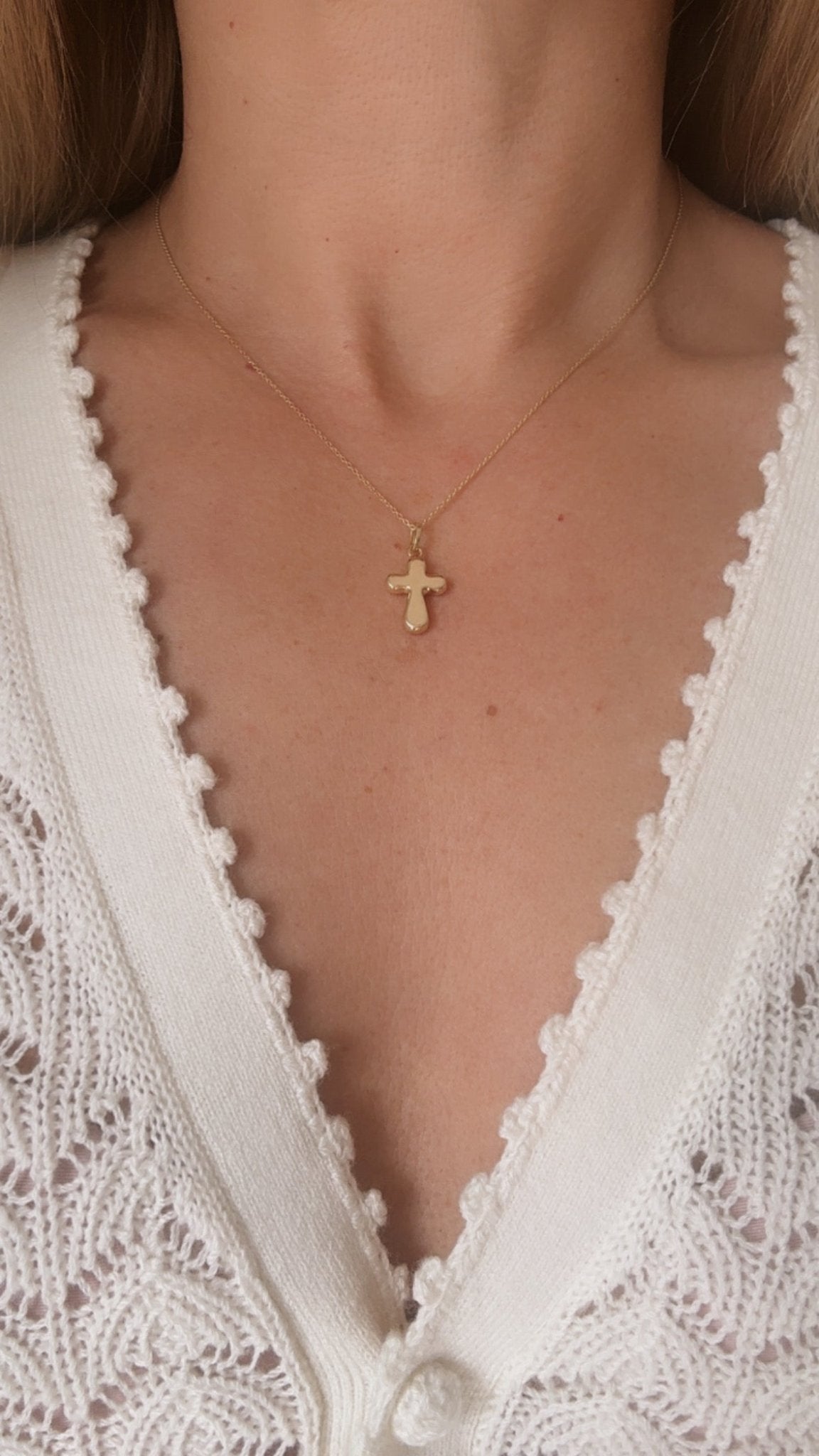 Elio Cross Pendant - Lu and Lo Jewellery