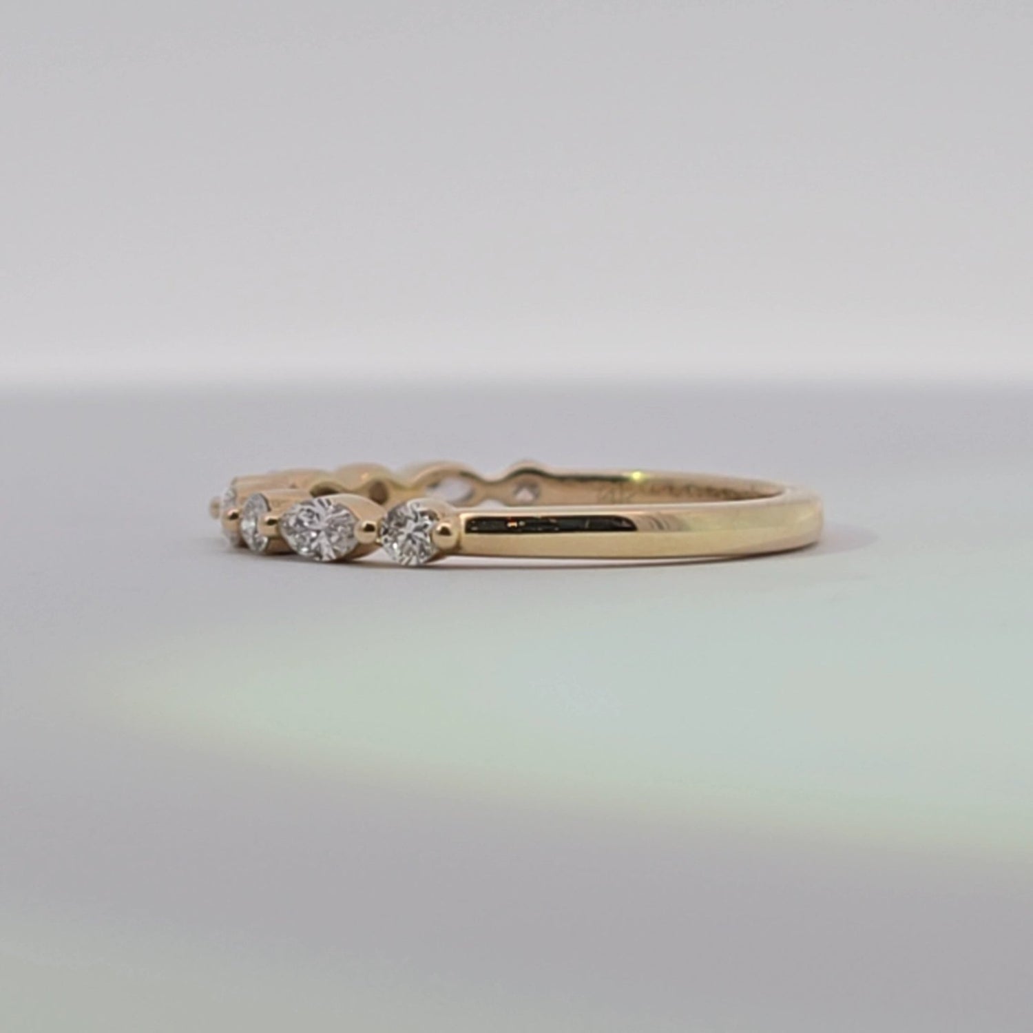 Luxe Linea Wedding Band - Lu and Lo Jewellery