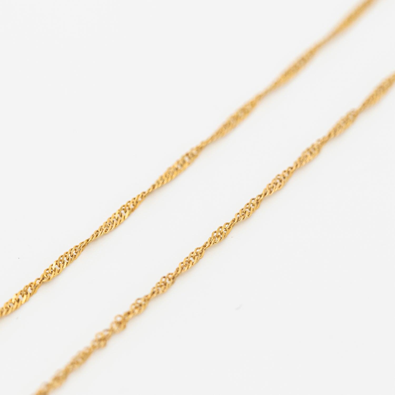 Singapore Chain Necklace - Close View