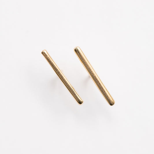 Rounded Bar Long Stud Earring