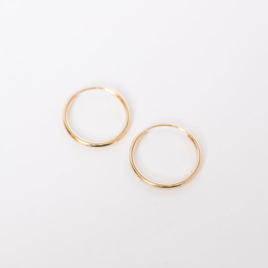 Lightest Small Hoops (18mm diameter) 