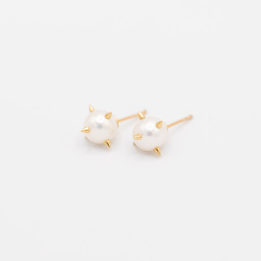Pearl Spike Studs
